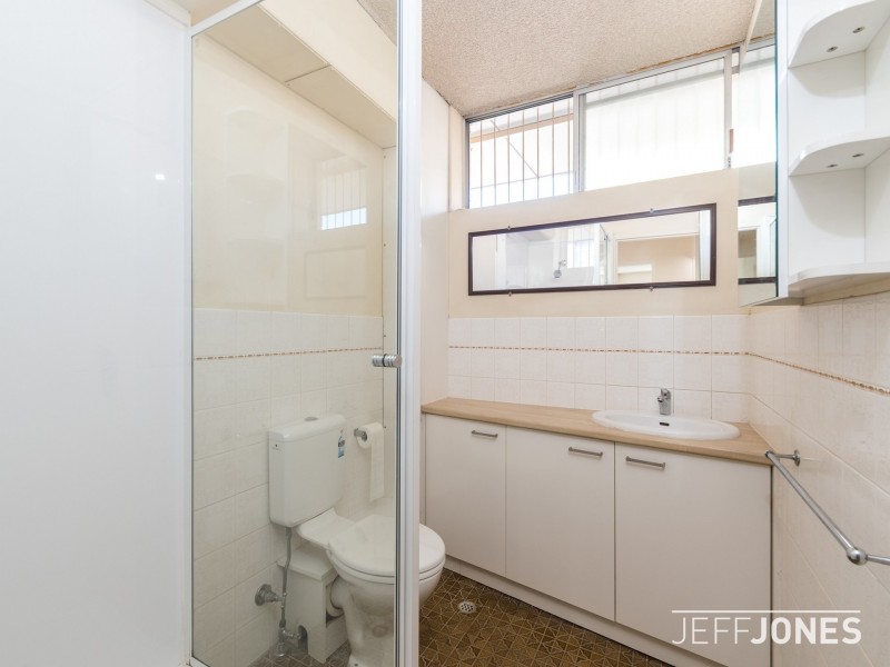 2/44 Gustavson Street, Annerley QLD 4103