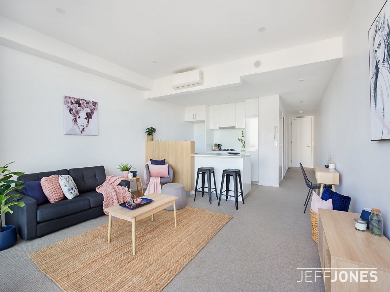 611/54 Lincoln Street, Greenslopes QLD 4120
