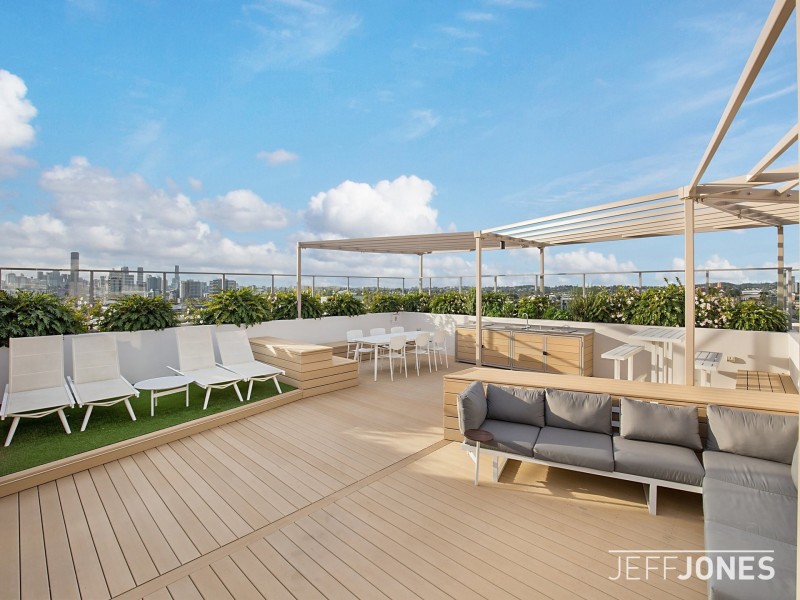 611/54 Lincoln Street, Greenslopes QLD 4120