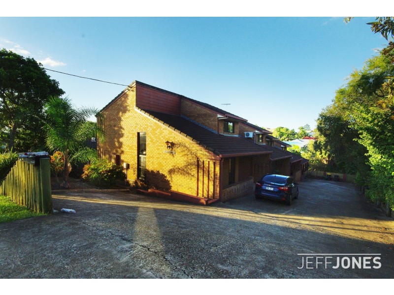 1/62 Macaulay Street, Coorparoo QLD 4151