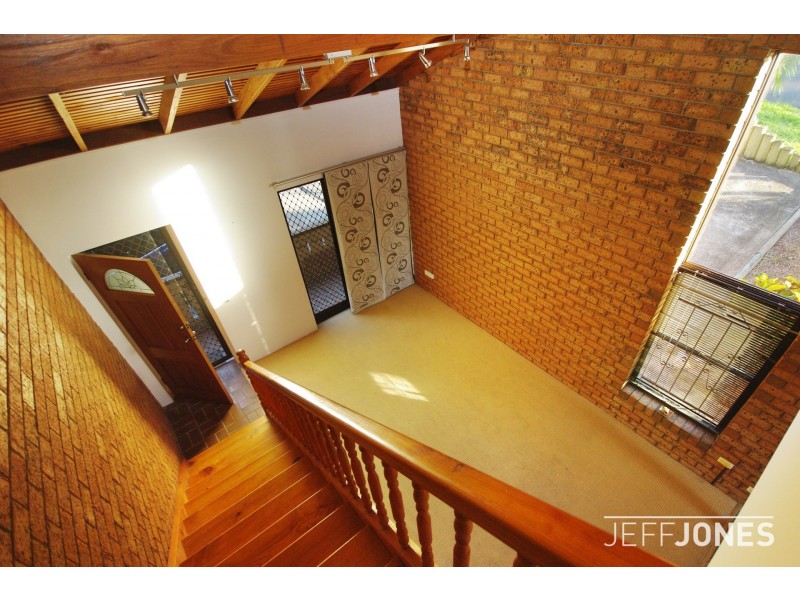 1/62 Macaulay Street, Coorparoo QLD 4151