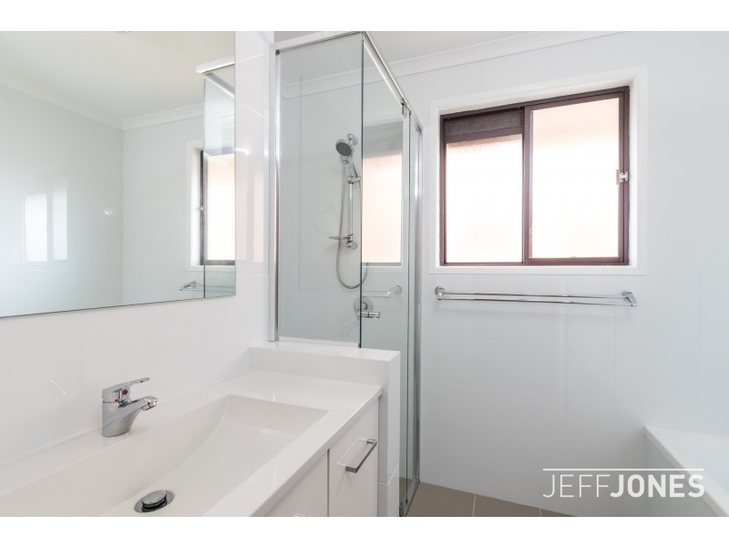 9 Fenchurch Street, Rochedale South QLD 4123