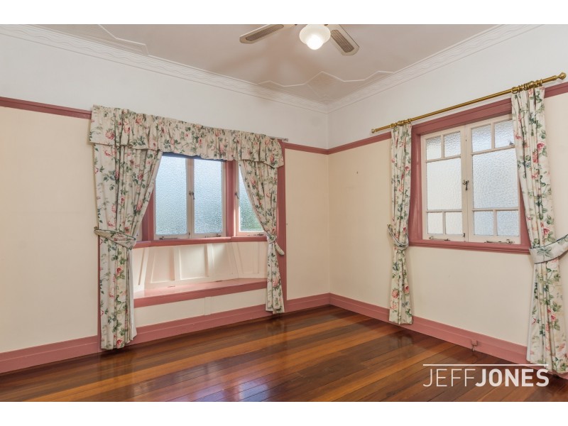 12 Sword Street, Woolloongabba QLD 4102