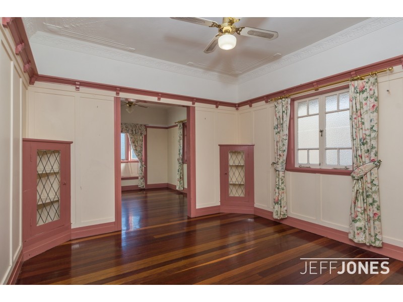12 Sword Street, Woolloongabba QLD 4102