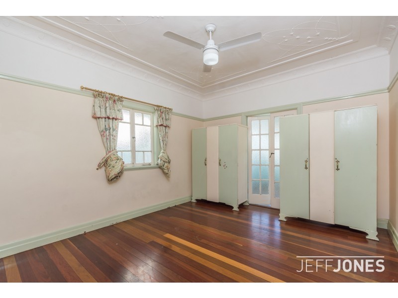 12 Sword Street, Woolloongabba QLD 4102