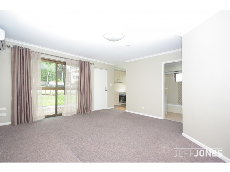 1/84 Victoria Terrace, Greenslopes QLD 4120