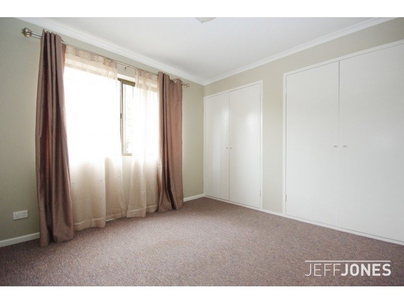 1/84 Victoria Terrace, Greenslopes QLD 4120