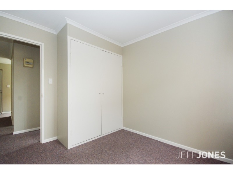 1/84 Victoria Terrace, Greenslopes QLD 4120