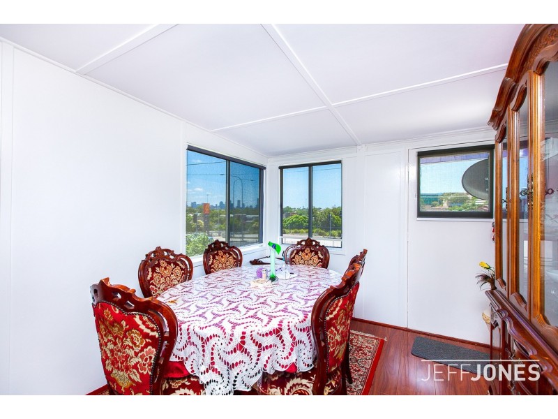 141 Old Cleveland Road, Coorparoo QLD 4151