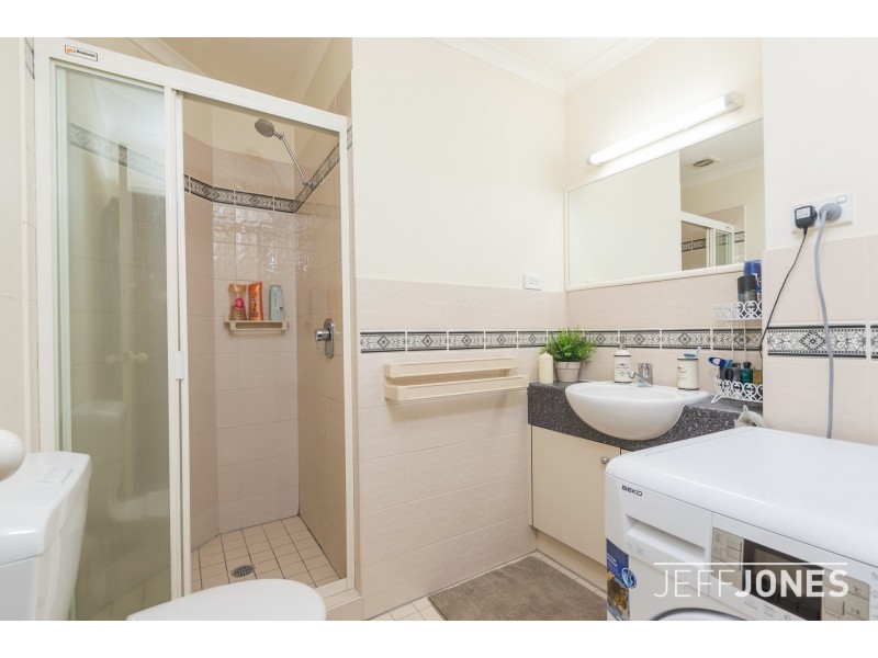 B5/52 Baron Street, Greenslopes QLD 4120