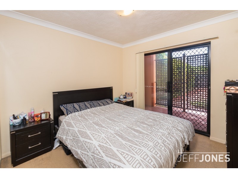 3/85-87 Victoria Terrace, Greenslopes QLD 4120