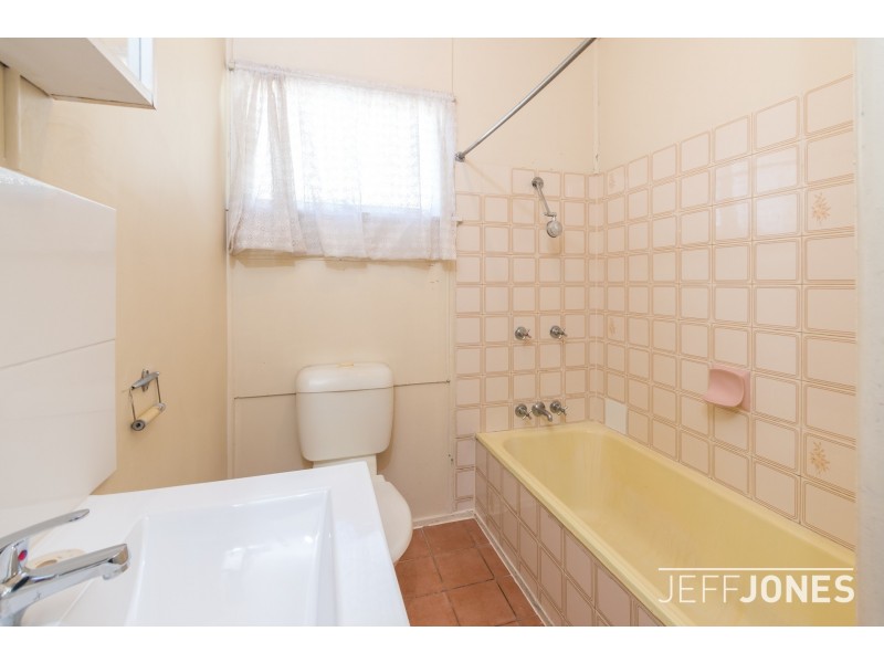 28 Ballarat Street, Mount Gravatt East QLD 4122