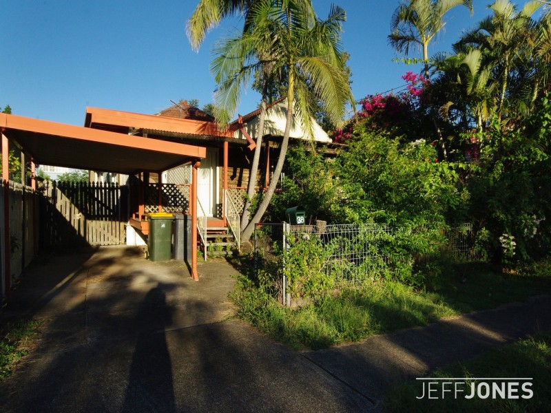 38 Lake Street, Yeronga QLD 4104