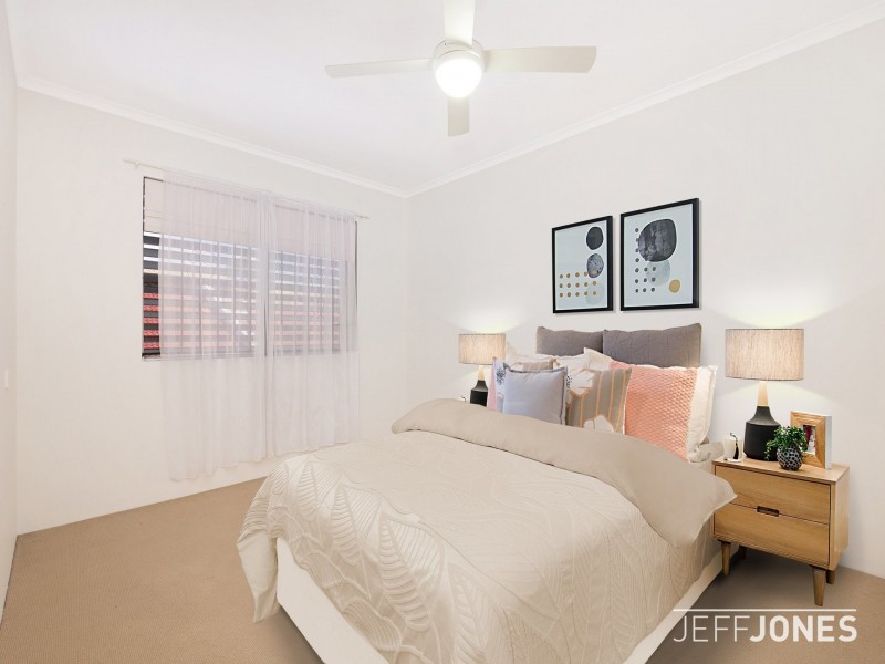 1/58 Douglas Street, Greenslopes QLD 4120