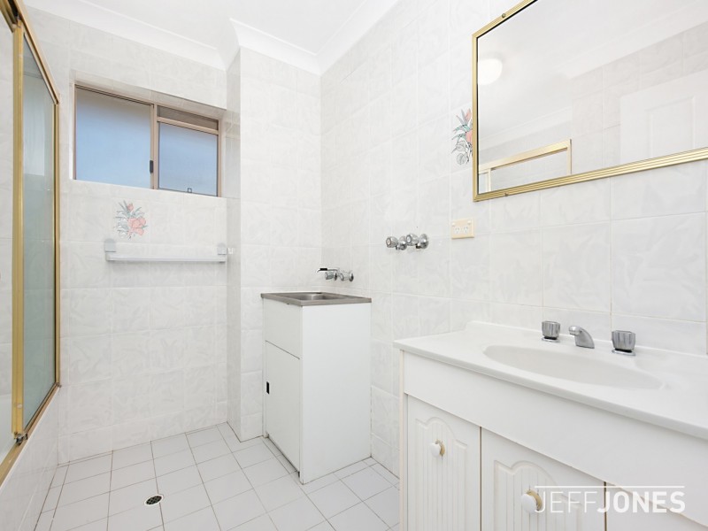 7/31 Crown Street, Holland Park West QLD 4121