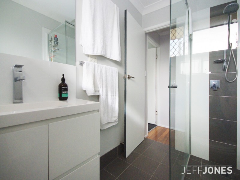 4/143 Old Cleveland Road, Coorparoo QLD 4151