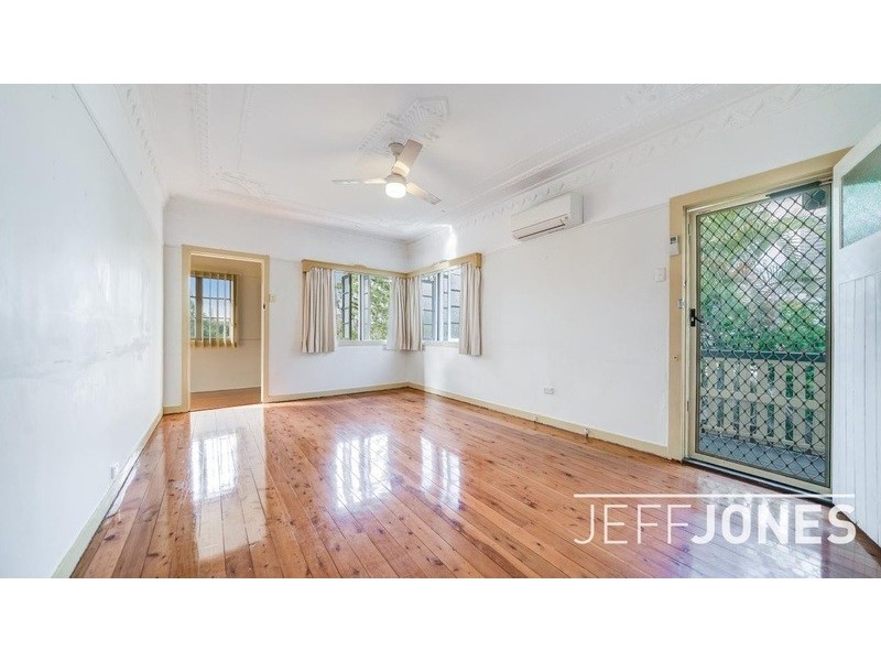 76 Gladstone Street, Coorparoo QLD 4151
