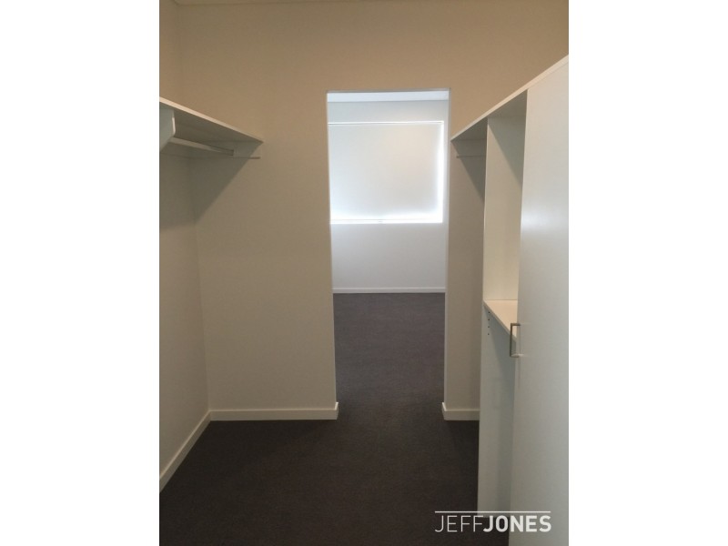 201/19 Bothwell Street, Mount Gravatt QLD 4122