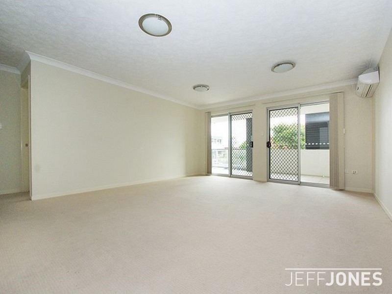 5/76 Old Cleveland Road, Greenslopes QLD 4120