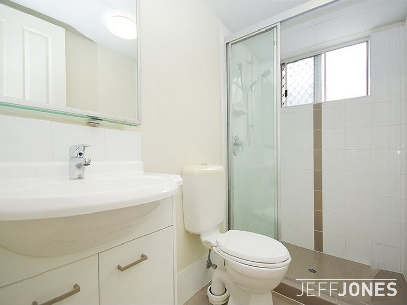 5/76 Old Cleveland Road, Greenslopes QLD 4120