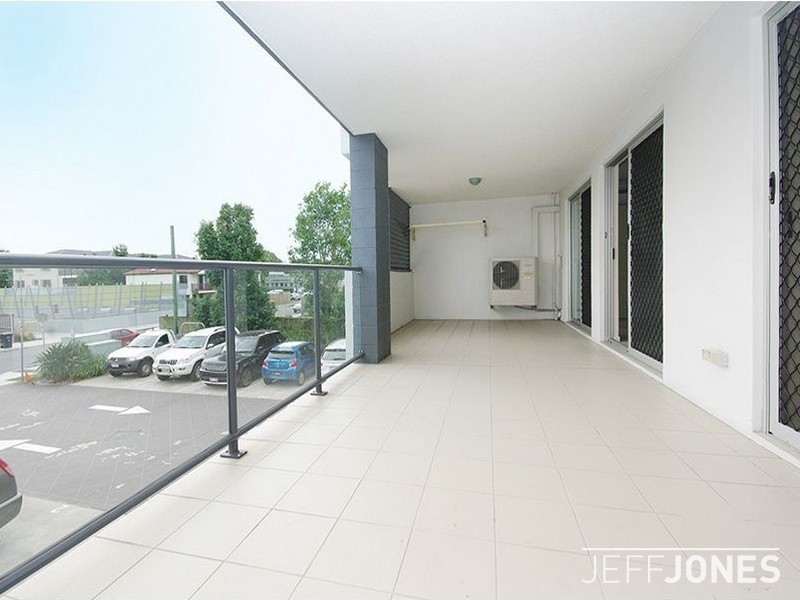 5/76 Old Cleveland Road, Greenslopes QLD 4120