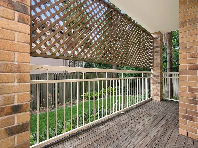 2/30 Wilton Terrace, Yeronga QLD 4104