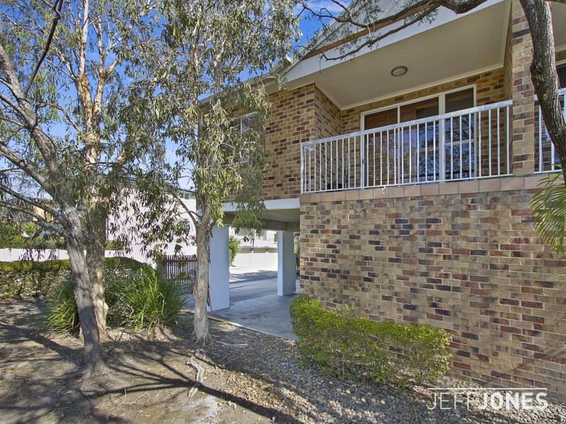 1/237 Cavendish Road, Coorparoo QLD 4151