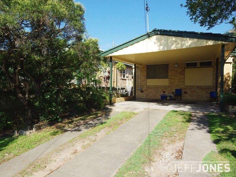 2/36a Newdegate Street, Greenslopes QLD 4120