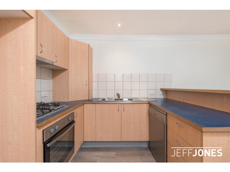 288 Cornwall Street, Greenslopes QLD 4120