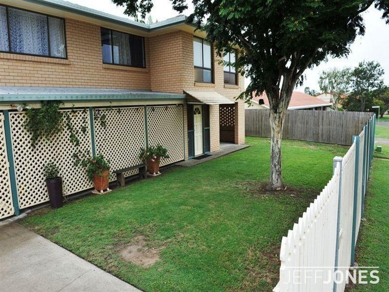 50 Cadogan Street, Carindale QLD 4152