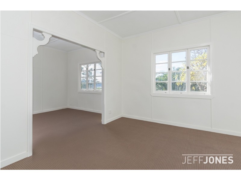 38 Raby Road, Coorparoo QLD 4151