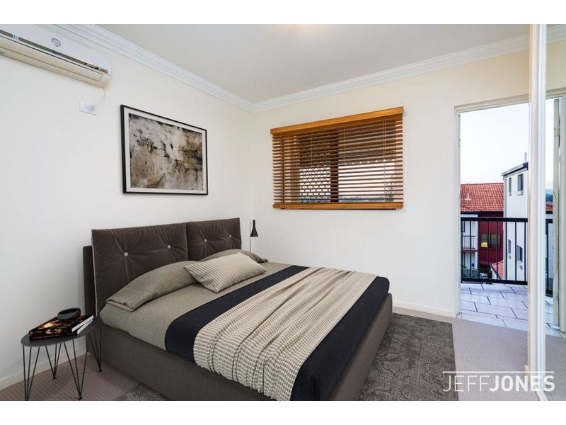 28/15 Dansie Street, Greenslopes QLD 4120