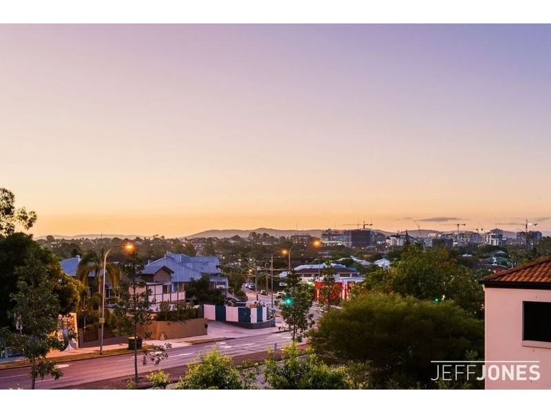 28/15 Dansie Street, Greenslopes QLD 4120