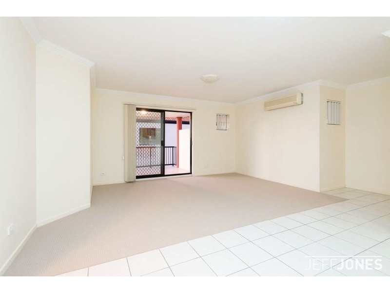 28/15 Dansie Street, Greenslopes QLD 4120