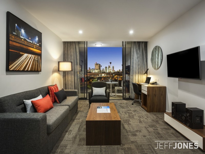 506/130 Logan Road, Woolloongabba QLD 4102