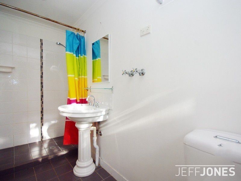 3 Geelong Avenue, Holland Park QLD 4121