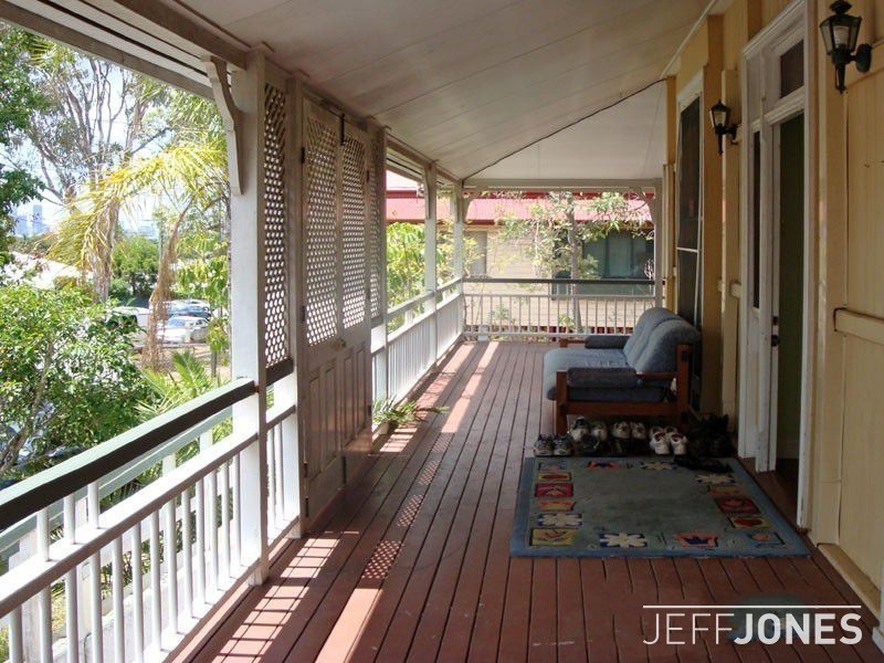 62 Newdegate Street, Greenslopes QLD 4120