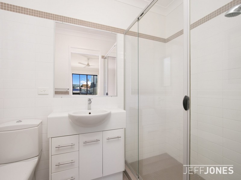 8/10 Amelia Street, Coorparoo QLD 4151