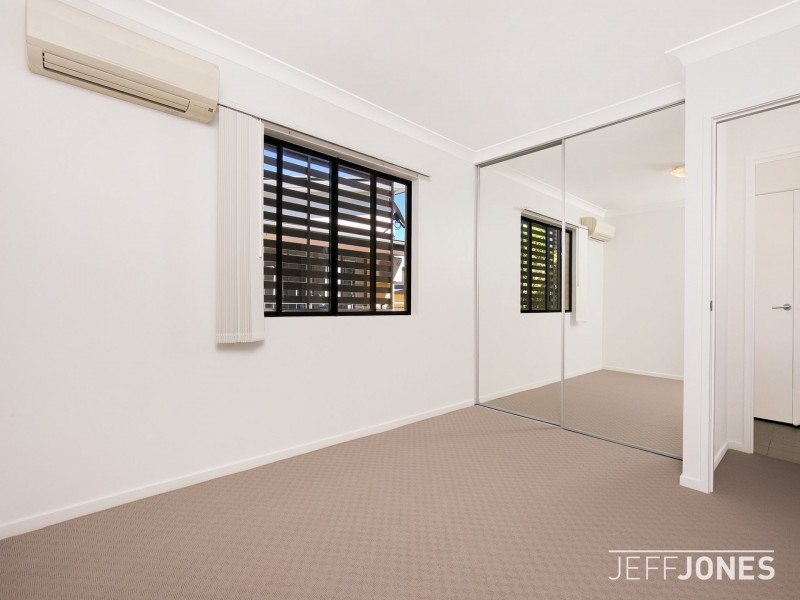 8/10 Amelia Street, Coorparoo QLD 4151