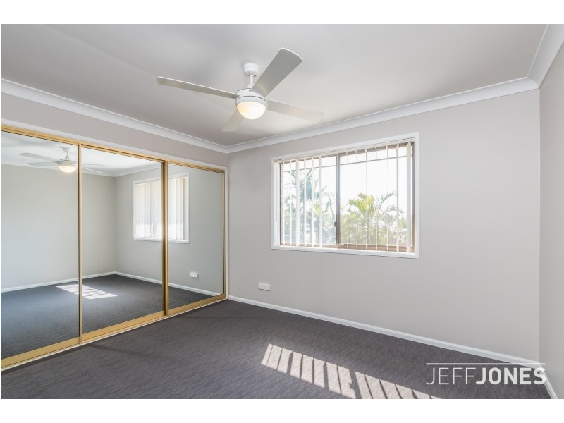 5 Consuelo Court, Carindale QLD 4152