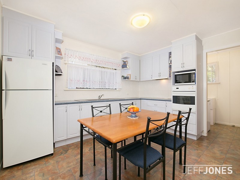 27 Breslin Street, Carina QLD 4152