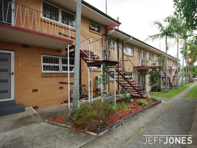 10/37 Dansie Street, Greenslopes QLD 4120