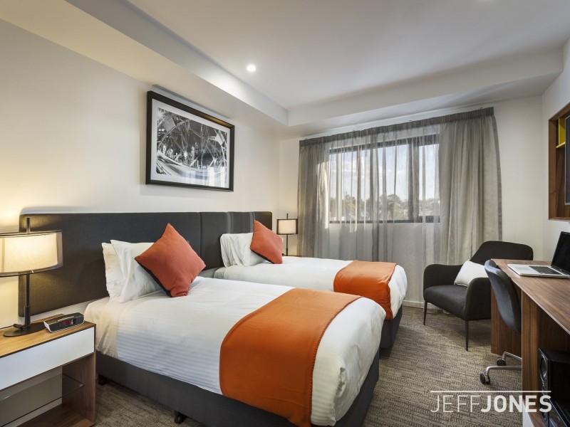 807/130 Logan Road, Woolloongabba QLD 4102