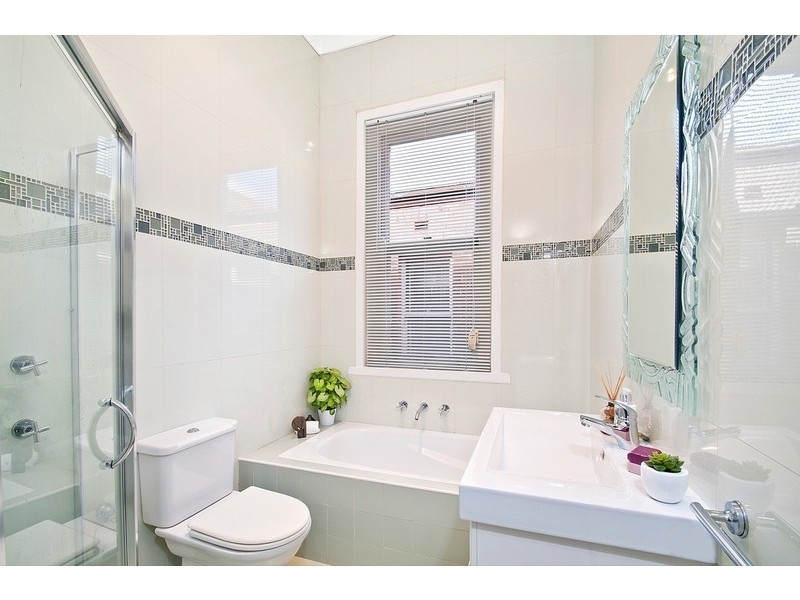 16 Charlecot Street, Dulwich Hill NSW 2203