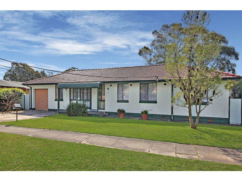 10 Forrest Street, Chifley NSW 2036