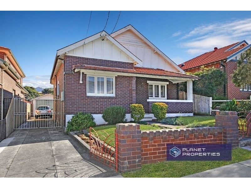 19 Cobden Street, Enfield NSW 2136