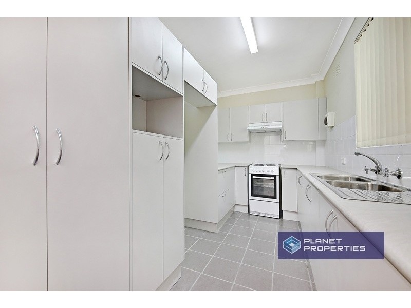 1/48-50 Carrington Avenue, Hurstville NSW 2220