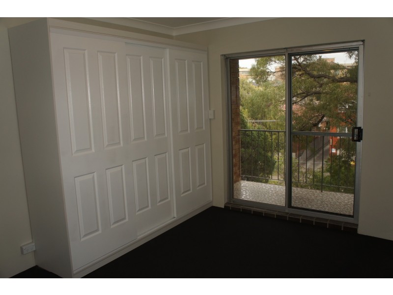 1/48-50 Carrington Avenue, Hurstville NSW 2220