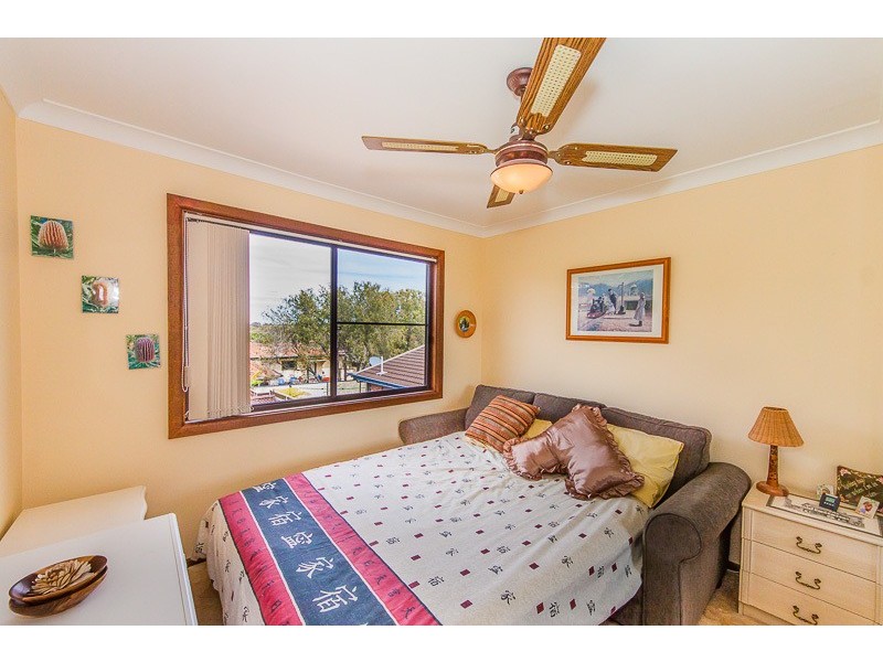 12 Kala Avenue, Halekulani NSW 2262