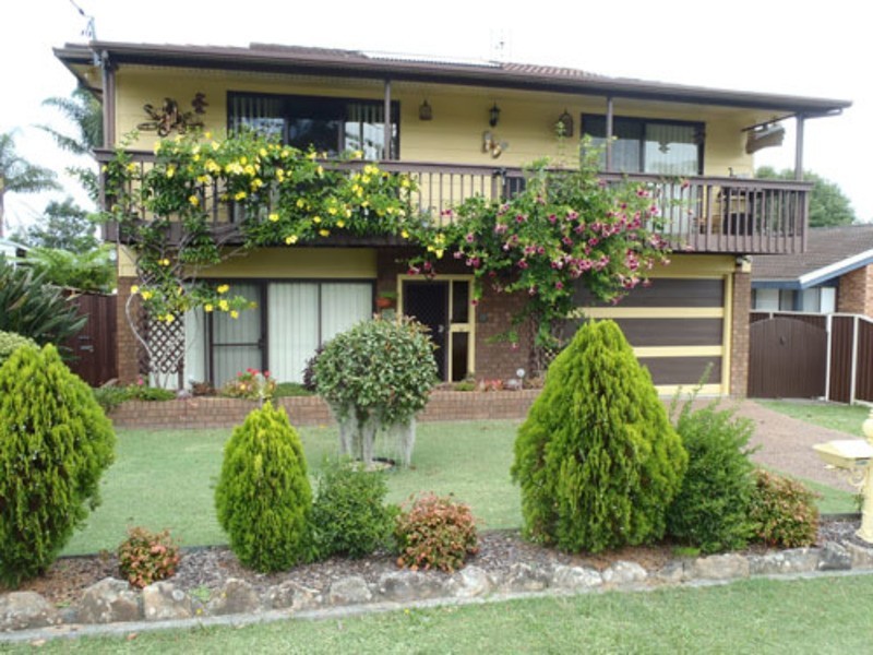 12 Kala Avenue, Halekulani NSW 2262
